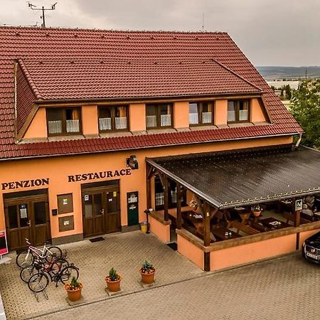 Penzion S Restauraci Na Furhaple Šakvice Exteriör bild