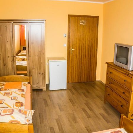 Penzion S Restauraci Na Furhaple Šakvice Exteriör bild